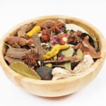 بهارات صحيحة حبوب